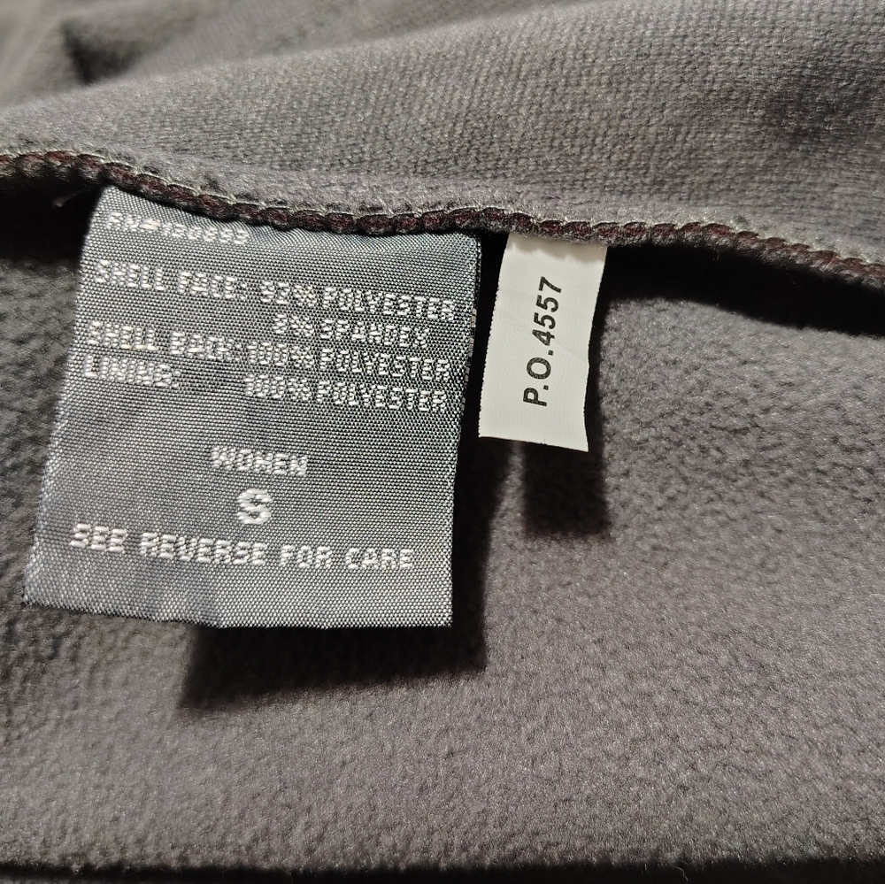 New Balance women's hooded sweatshirt jacket, size S, fleece full zip burgundy. - Picture 12 of 14